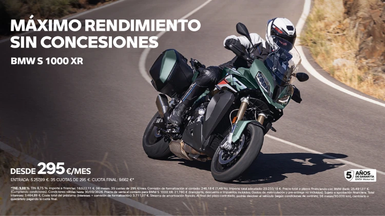 BMW Motorrad S 1000 XR desde 295€/mes*