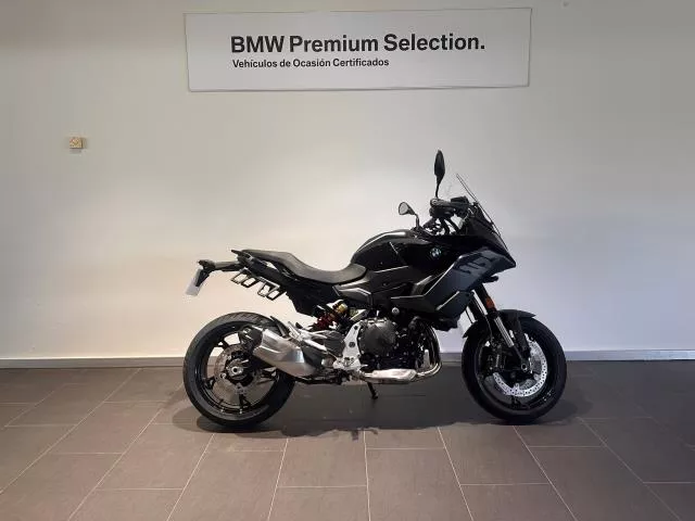 BMW F 900 XR Adventure